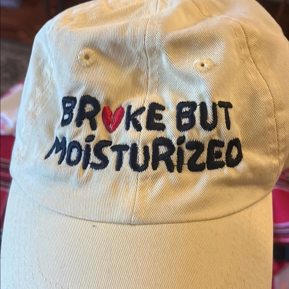 Butter Yellow Cap with Embroidered Text - Picture 3 of 4